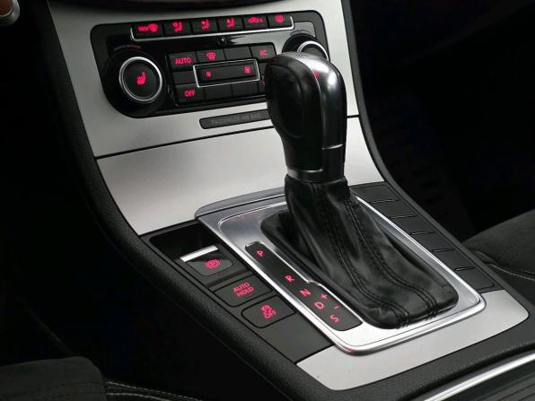 Volkswagen Passat CC I с пробегом 2011 года, цена 998 000 рублей, 278390 км, седан, Автокод Объявления
