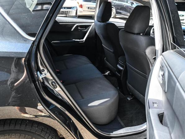 Toyota Auris II Рестайлинг с пробегом 2017 года, цена 1 574 000 рублей, 72785 км, хэтчбек, Автокод Объявления