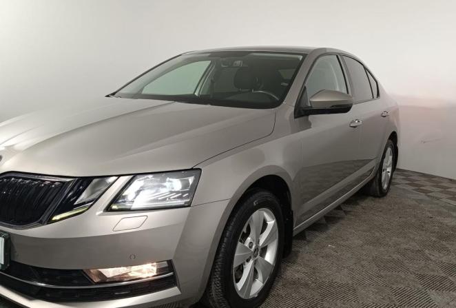 Skoda Octavia III (A7) с пробегом 2017 года, цена 1 600 000 рублей, 108913 км, лифтбек, Автокод Объявления