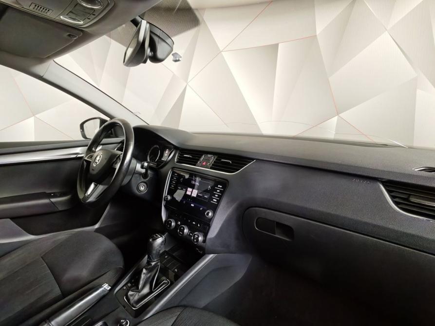 Skoda Octavia III (A7) Рестайлинг Москва  - изображение 13