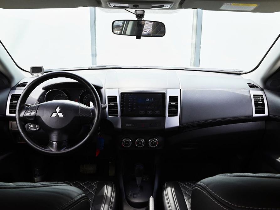 Mitsubishi Outlander II Рестайлинг Екатеринбург  - изображение 18