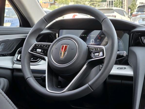Hongqi H5 II с пробегом 2024 года, цена 4 360 000 рублей, 1804 км, седан, Автокод Объявления
