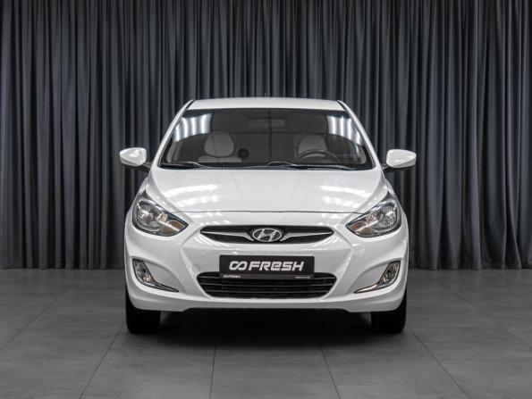 Hyundai Solaris I с пробегом 2011 года, цена 719 000 рублей, 299476 км, седан, Автокод Объявления