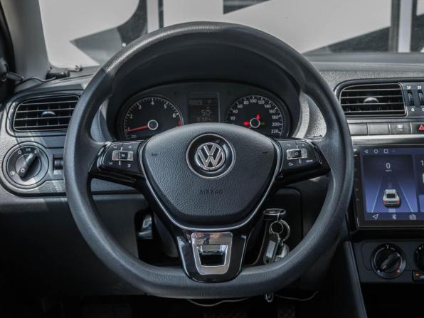 Volkswagen Polo V Рестайлинг с пробегом 2020 года, цена 1 388 600 рублей, 101584 км, седан, Автокод Объявления