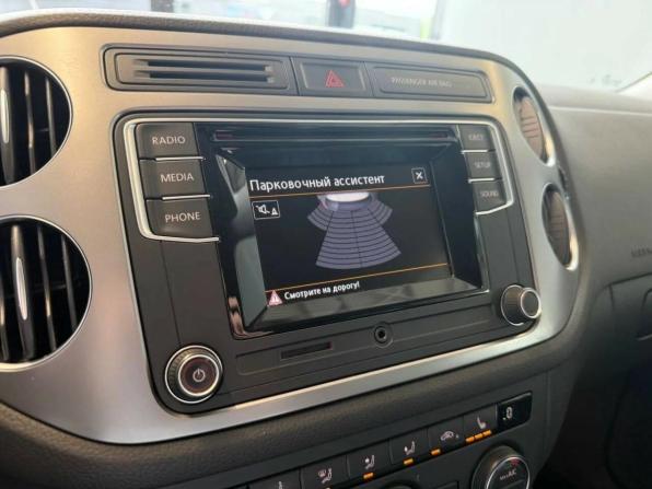 Volkswagen Tiguan I Рестайлинг с пробегом 2015 года, цена 1 499 000 рублей, 209000 км, внедорожник, Автокод Объявления