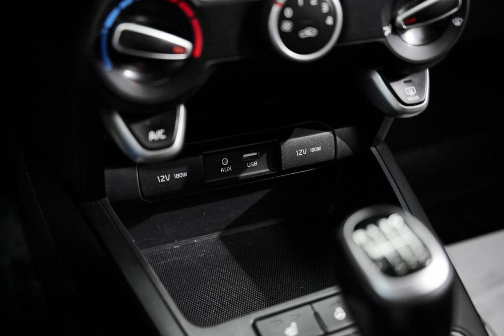 Kia Rio IV Ульяновск  - изображение 24