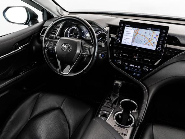 Toyota Camry VIII (XV70) Рестайлинг с пробегом 2021 года, цена 2 949 000 рублей, 135372 км, седан, Автокод Объявления