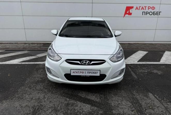 Hyundai Solaris I с пробегом 2014 года, цена 815 000 рублей, 164025 км, седан, Автокод Объявления