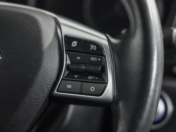 Hyundai Sonata VII (LF) Рестайлинг с пробегом 2018 года, цена 1 599 000 рублей, 174835 км, седан, Автокод Объявления
