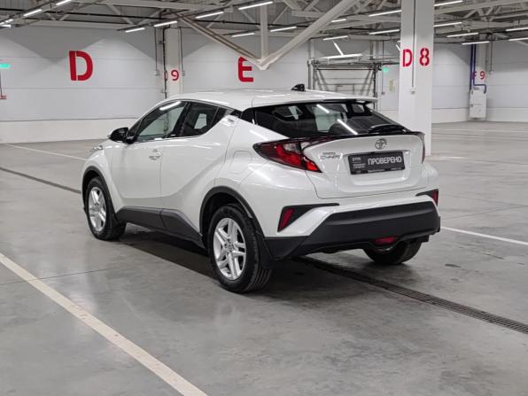 Toyota C-HR I Рестайлинг с пробегом 2020 года, цена 2 670 000 рублей, 76787 км, внедорожник, Автокод Объявления