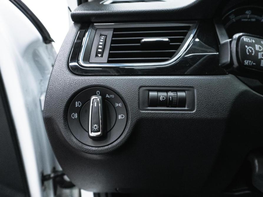 Skoda Rapid I Рестайлинг Красноярск  - изображение 17