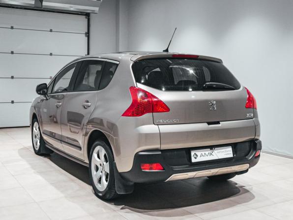 Peugeot 3008 I с пробегом 2012 года, цена 745 000 рублей, 141560 км, внедорожник, Автокод Объявления