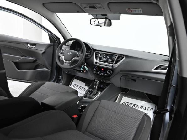 Hyundai Solaris II с пробегом 2019 года, цена 719 000 рублей, 77336 км, седан, Автокод Объявления