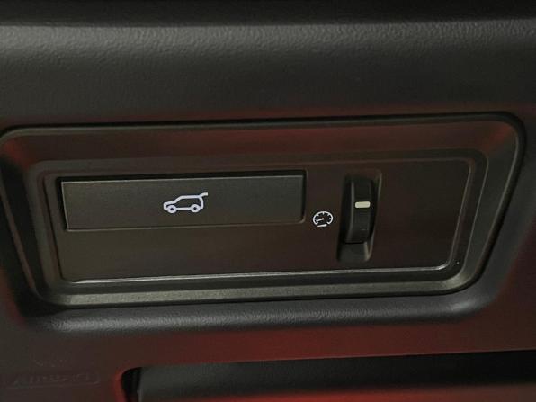 Land Rover Range Rover Evoque I с пробегом 2014 года, цена 1 850 000 рублей, 185307 км, внедорожник, Автокод Объявления