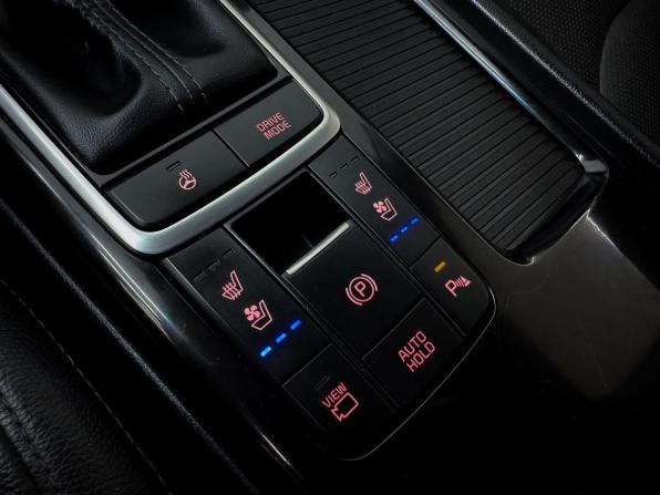 Kia Optima IV Рестайлинг с пробегом 2019 года, цена 1 970 000 рублей, 169941 км, седан, Автокод Объявления