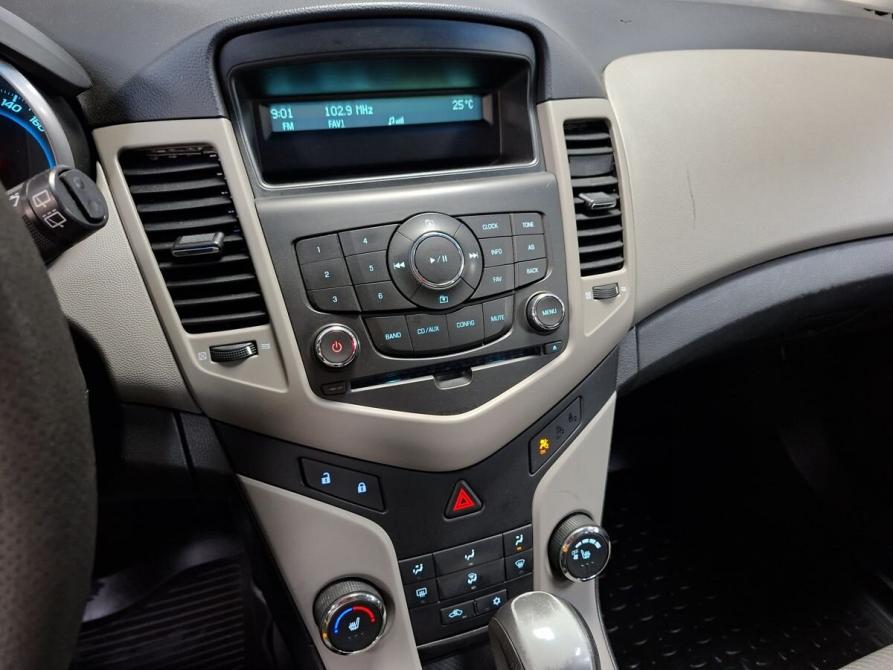 Chevrolet Cruze I Рестайлинг Москва  - изображение 14