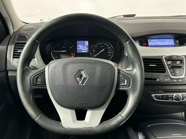 Renault Laguna III с пробегом 2008 года, цена 750 000 рублей, 196001 км, лифтбек, Автокод Объявления
