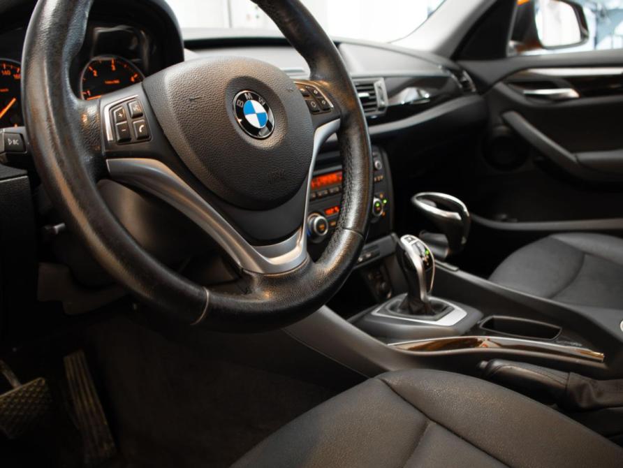 BMW X1 I (E84) Рестайлинг Москва  - изображение 7