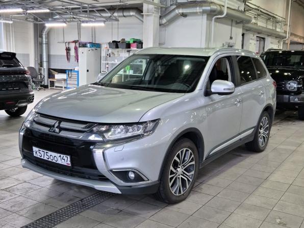 Mitsubishi Outlander III Рестайлинг 2 с пробегом 2016 года, цена 2 190 000 рублей, 86098 км, внедорожник, Автокод Объявления