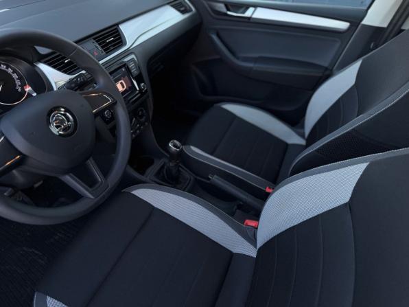 Skoda Rapid I Рестайлинг с пробегом 2019 года, цена 1 280 000 рублей, 76898 км, лифтбек, Автокод Объявления