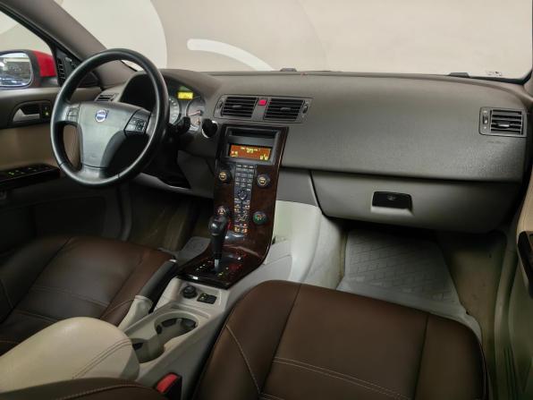 Volvo V50 I Рестайлинг с пробегом 2007 года, цена 848 000 рублей, 226000 км, универсал, Автокод Объявления