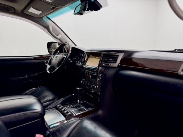Lexus LX III с пробегом 2011 года, цена 2 920 000 рублей, 315182 км, внедорожник, Автокод Объявления
