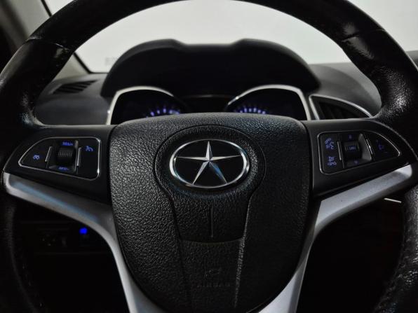 JAC S5 (Eagle) I Рестайлинг с пробегом 2018 года, цена 1 130 000 рублей, 109609 км, внедорожник, Автокод Объявления