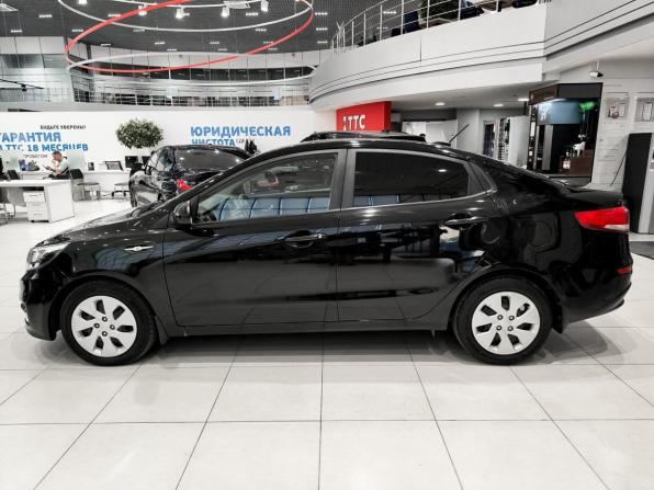 Kia Rio III Рестайлинг с пробегом 2017 года, цена 1 230 000 рублей, 92292 км, седан, Автокод Объявления