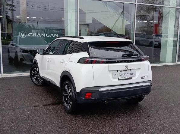 Peugeot 2008 II с пробегом 2021 года, цена 1 899 000 рублей, 9678 км, внедорожник, Автокод Объявления