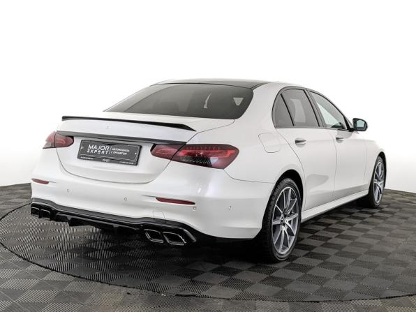 Mercedes-Benz E-Класс V (W213 S213 C238) Рестайлинг с пробегом 2021 года, цена 5 378 500 рублей, 76976 км, седан, Автокод Объявления