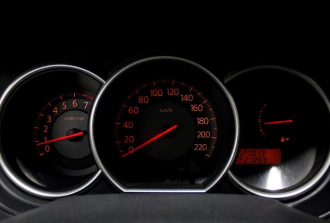 Nissan Tiida I с пробегом 2008 года, цена 645 000 рублей, 128003 км, хэтчбек, Автокод Объявления