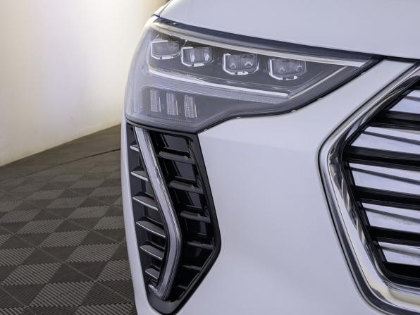 Haval Jolion I с пробегом 2023 года, цена 1 790 000 рублей, 42298 км, внедорожник, Автокод Объявления