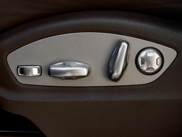 Porsche Macan I с пробегом 2015 года, цена 2 695 000 рублей, 132462 км, внедорожник, Автокод Объявления