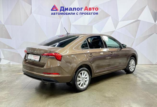Skoda Rapid II с пробегом 2021 года, цена 1 760 000 рублей, 82982 км, лифтбек, Автокод Объявления