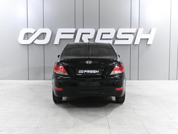 Hyundai Solaris I с пробегом 2013 года, цена 839 000 рублей, 176962 км, седан, Автокод Объявления