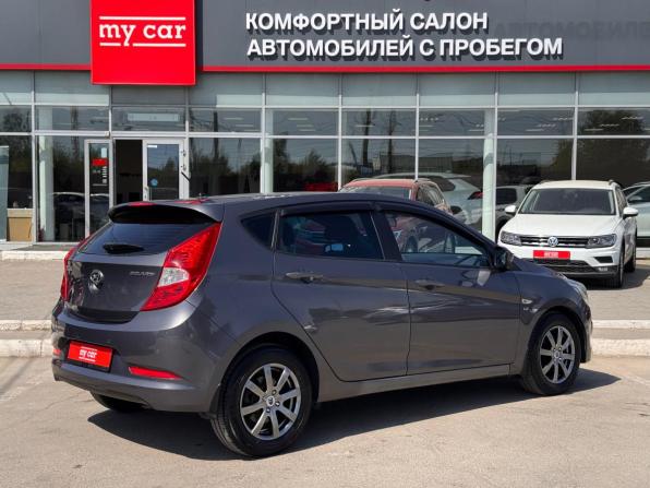 Hyundai Solaris I Рестайлинг с пробегом 2015 года, цена 1 050 000 рублей, 72600 км, хэтчбек, Автокод Объявления