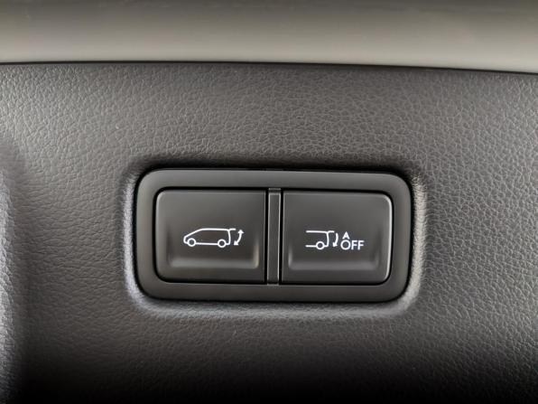 Hyundai Staria I с пробегом 2024 года, цена 6 414 500 рублей, 10142 км, минивэн, Автокод Объявления