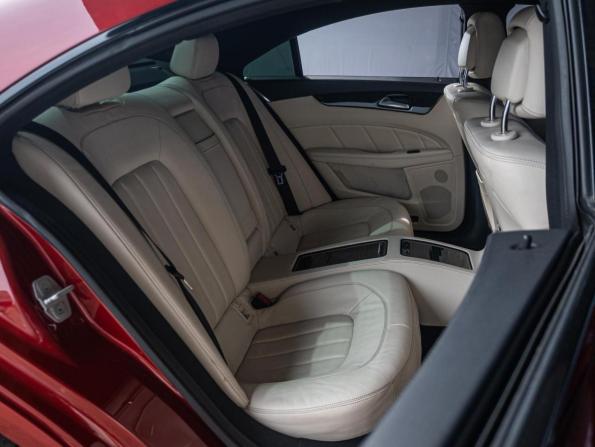 Mercedes-Benz CLS II (C218) Рестайлинг с пробегом 2015 года, цена 3 050 000 рублей, 153238 км, седан, Автокод Объявления