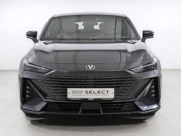 Changan UNI-V I с пробегом 2023 года, цена 2 315 000 рублей, 21518 км, лифтбек, Автокод Объявления