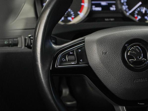 Skoda Rapid I Рестайлинг с пробегом 2018 года, цена 1 498 444 рубля, 115552 км, лифтбек, Автокод Объявления