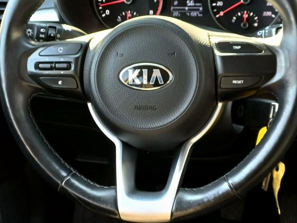 Kia Rio IV с пробегом 2018 года, цена 1 389 000 рублей, 41595 км, хэтчбек, Автокод Объявления