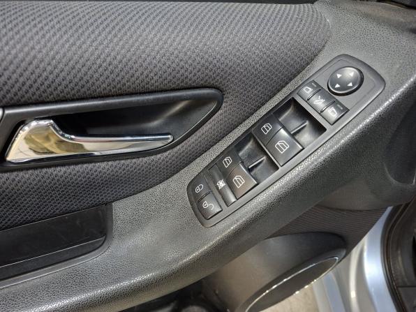 Mercedes-Benz B-Класс I (W245) Рестайлинг с пробегом 2010 года, цена 799 000 рублей, 199433 км, хэтчбек, Автокод Объявления