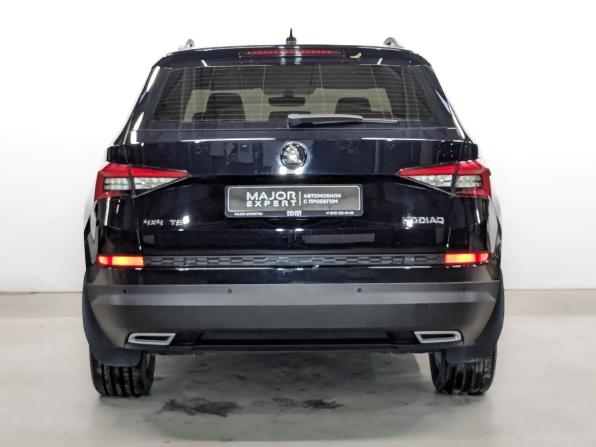 Skoda Kodiaq I с пробегом 2018 года, цена 2 400 000 рублей, 95313 км, внедорожник, Автокод Объявления