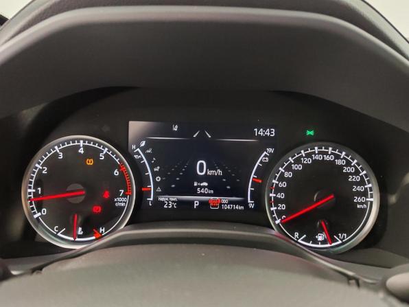 Toyota Land Cruiser 300 Series с пробегом 2022 года, цена 8 899 000 рублей, 104712 км, внедорожник, Автокод Объявления