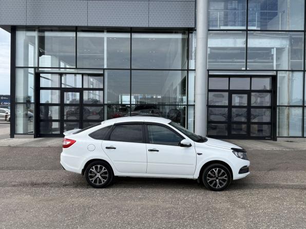Lada (ВАЗ) Granta I Рестайлинг с пробегом 2021 года, цена 825 000 рублей, 96158 км, хэтчбек, Автокод Объявления