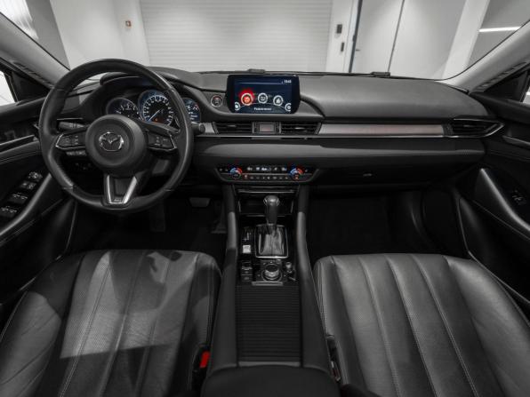 Mazda 6 III (GJ) Рестайлинг 2 с пробегом 2021 года, цена 3 040 000 рублей, 53065 км, седан, Автокод Объявления