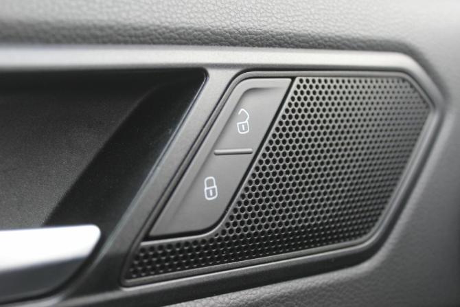 Volkswagen Tiguan II Рестайлинг с пробегом 2020 года, цена 2 490 000 рублей, 93000 км, внедорожник, Автокод Объявления