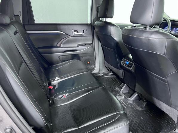 Toyota Highlander III (XU50) с пробегом 2014 года, цена 2 640 000 рублей, 249333 км, внедорожник, Автокод Объявления