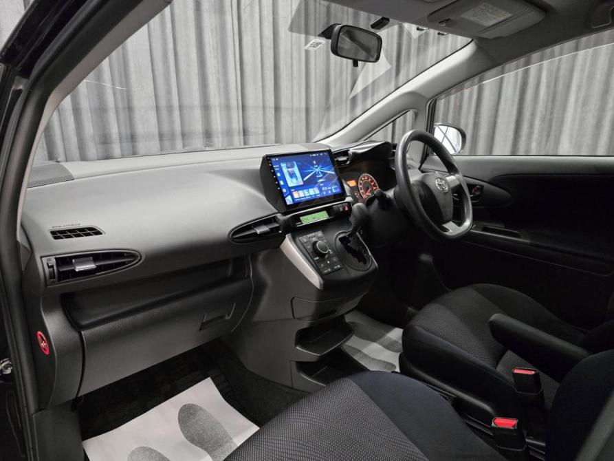 Toyota Wish II Рестайлинг Красноярск  - изображение 15