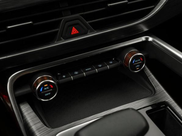 Geely Tugella I Рестайлинг с пробегом 2023 года, цена 2 795 000 рублей, 34855 км, внедорожник, Автокод Объявления